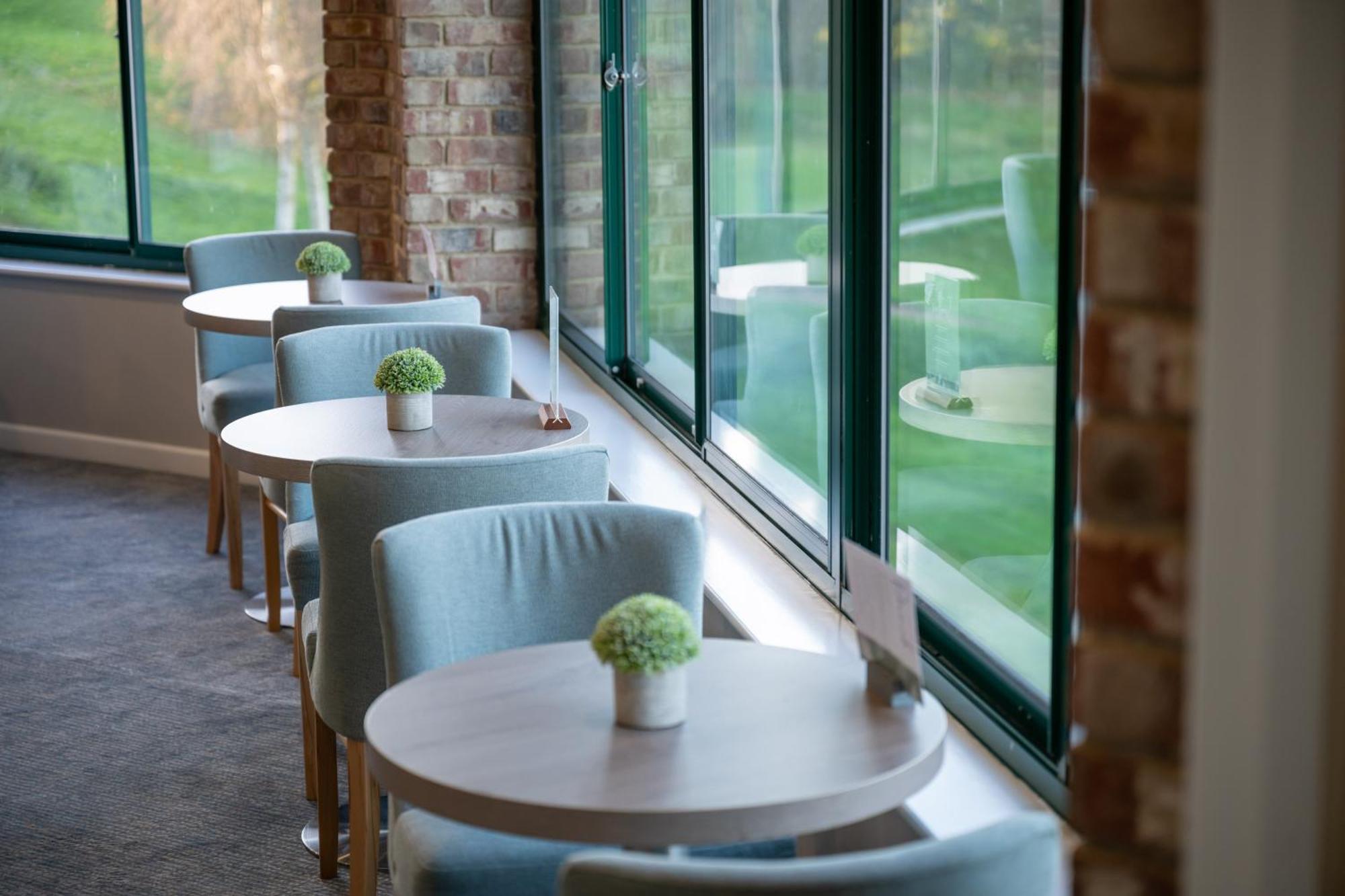Hellidon Lakes Hotel Daventry Exteriér fotografie