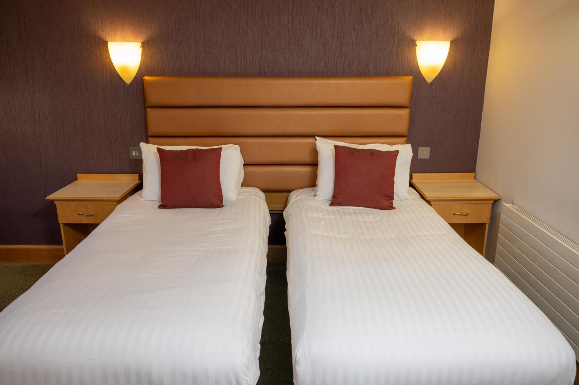 Hellidon Lakes Hotel Daventry Exteriér fotografie